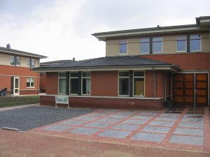 AANLEG  COMPLETE VOOR EN ACHTERTUIN WAGENINGEN